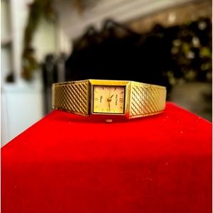 WALTHAM Classic WAW026 PC11A1-319 LADIES WATCH